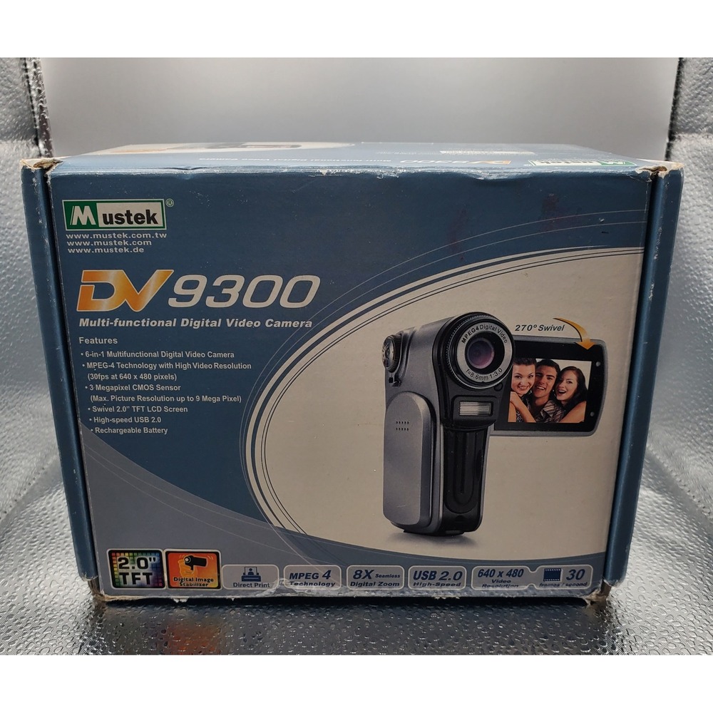 Mustek DV9300 Digital Video Camera Camcorder Silver Y2K 3.0MP 8X Zoom Boxed